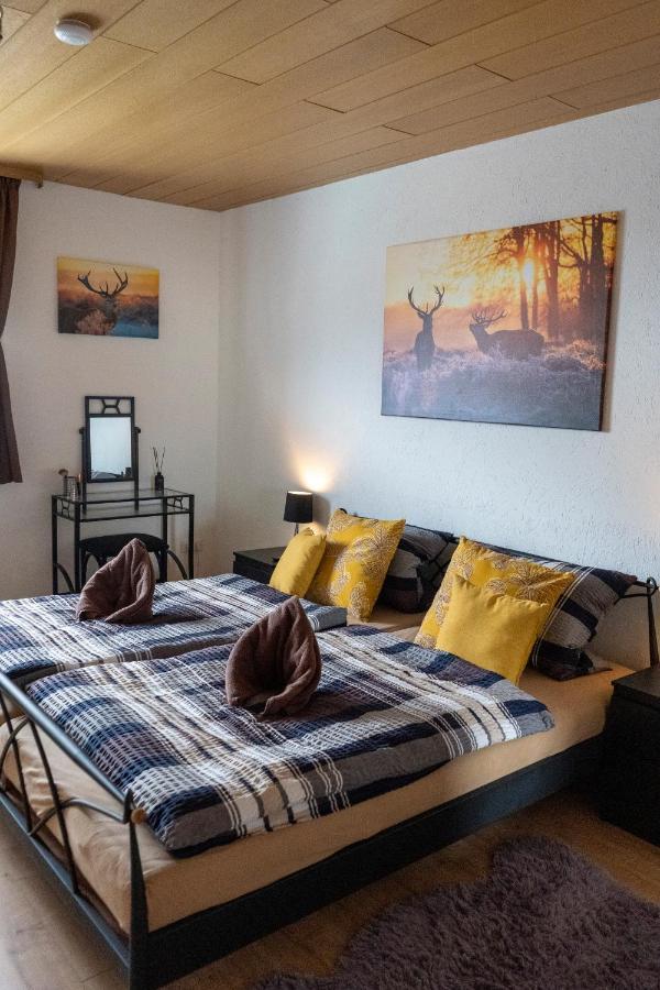 Ferienwohnung Hertreiter In Dingolfing 110Qm Exterior foto
